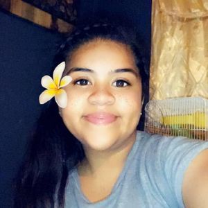 Meet your Posher, Yaretzy